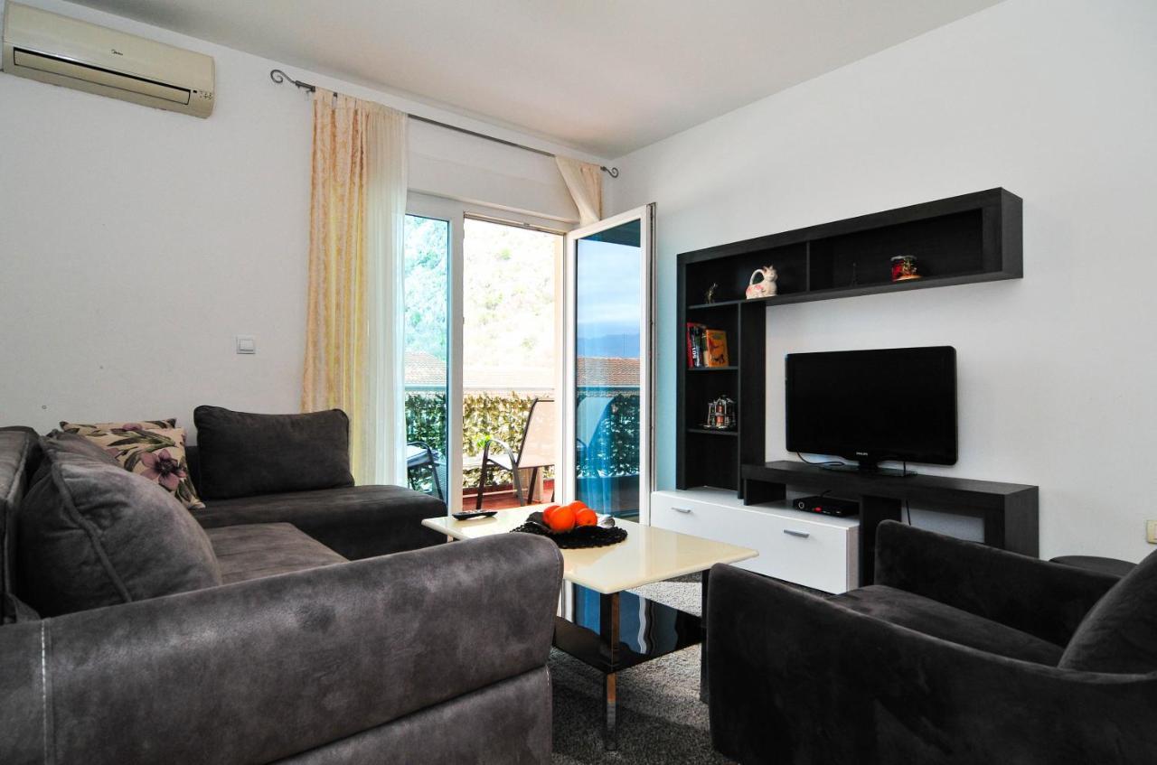 Apartment Luka&Sons Kotor Bagian luar foto
